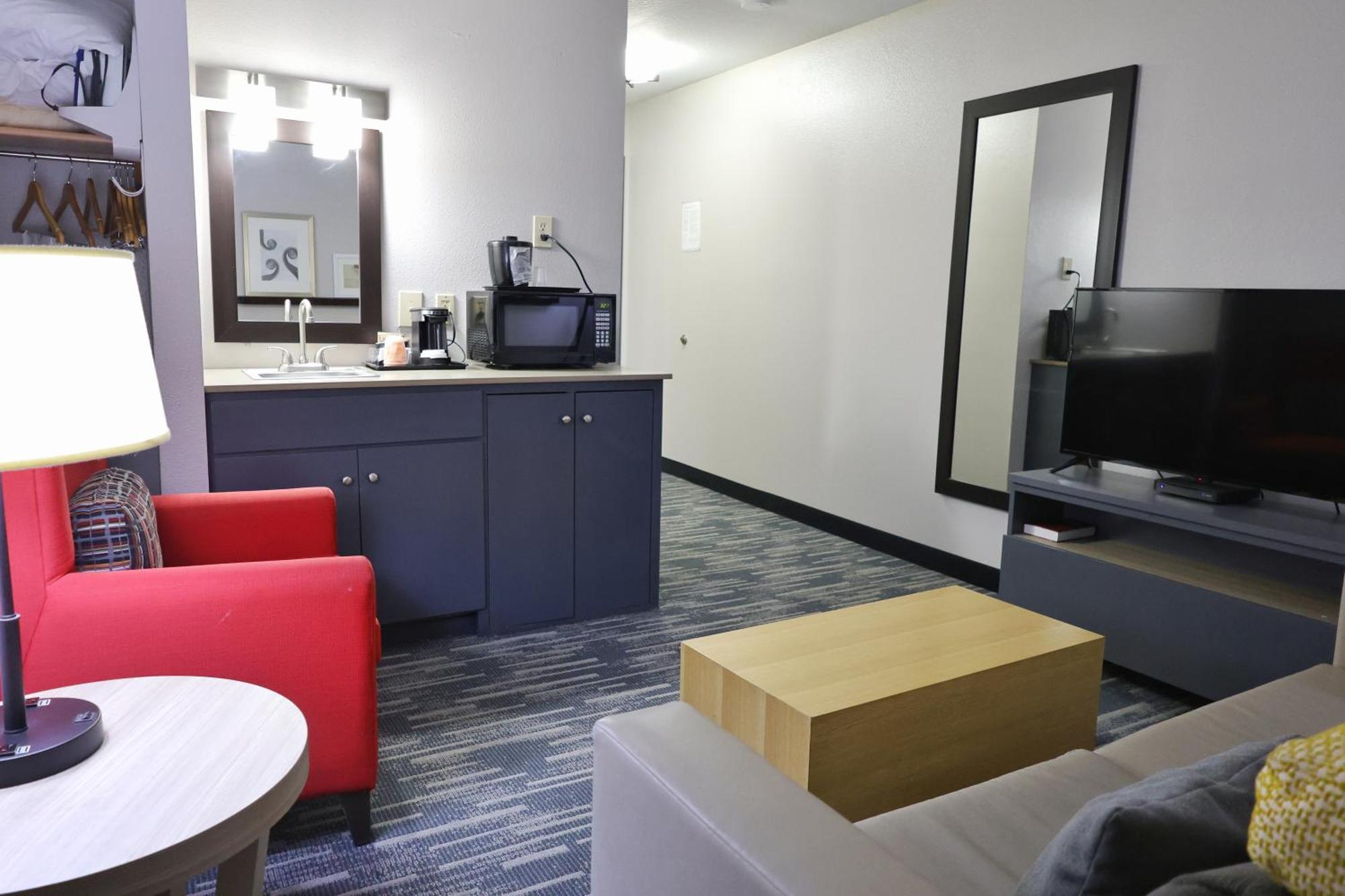 Country Inn & Suites By Radisson, Sparta, Wi Bagian luar foto