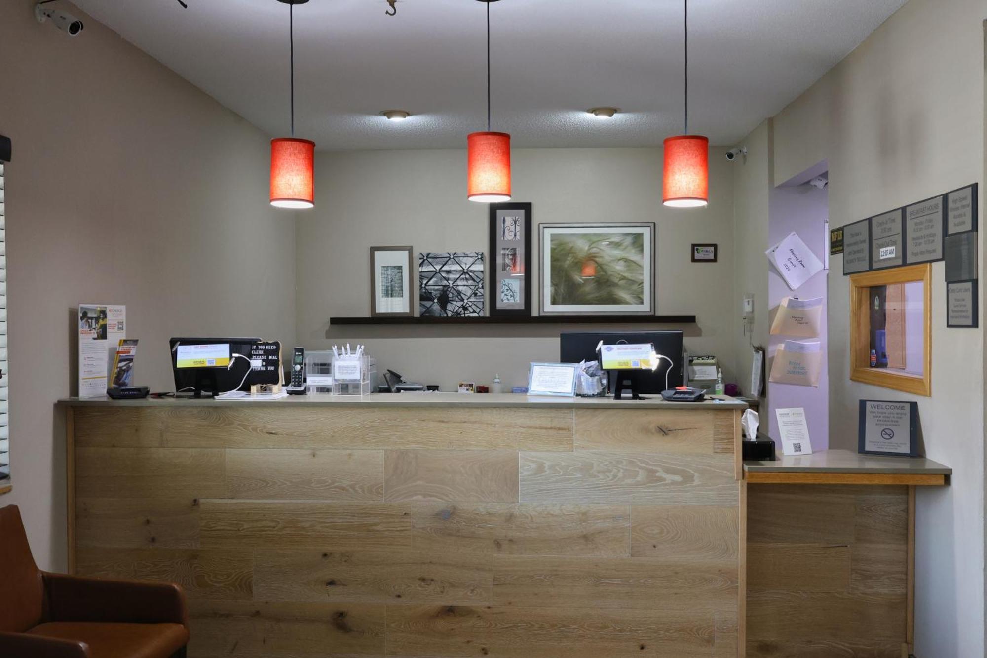 Country Inn & Suites By Radisson, Sparta, Wi Bagian luar foto