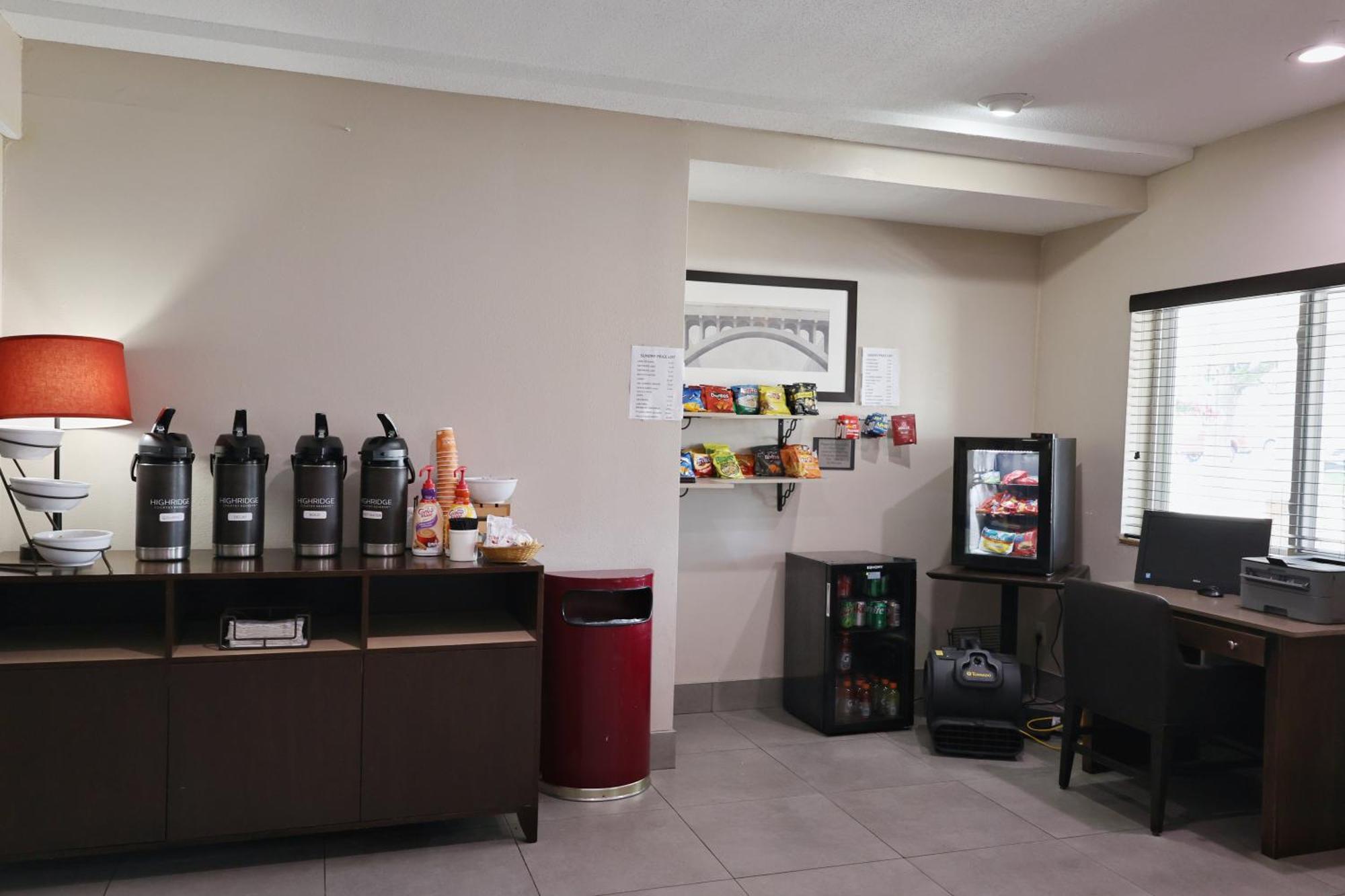 Country Inn & Suites By Radisson, Sparta, Wi Bagian luar foto