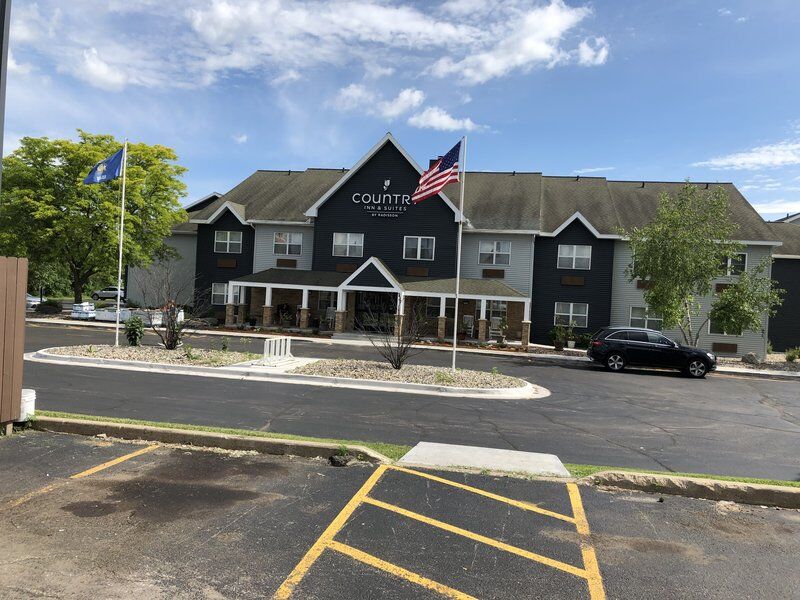 Country Inn & Suites By Radisson, Sparta, Wi Bagian luar foto